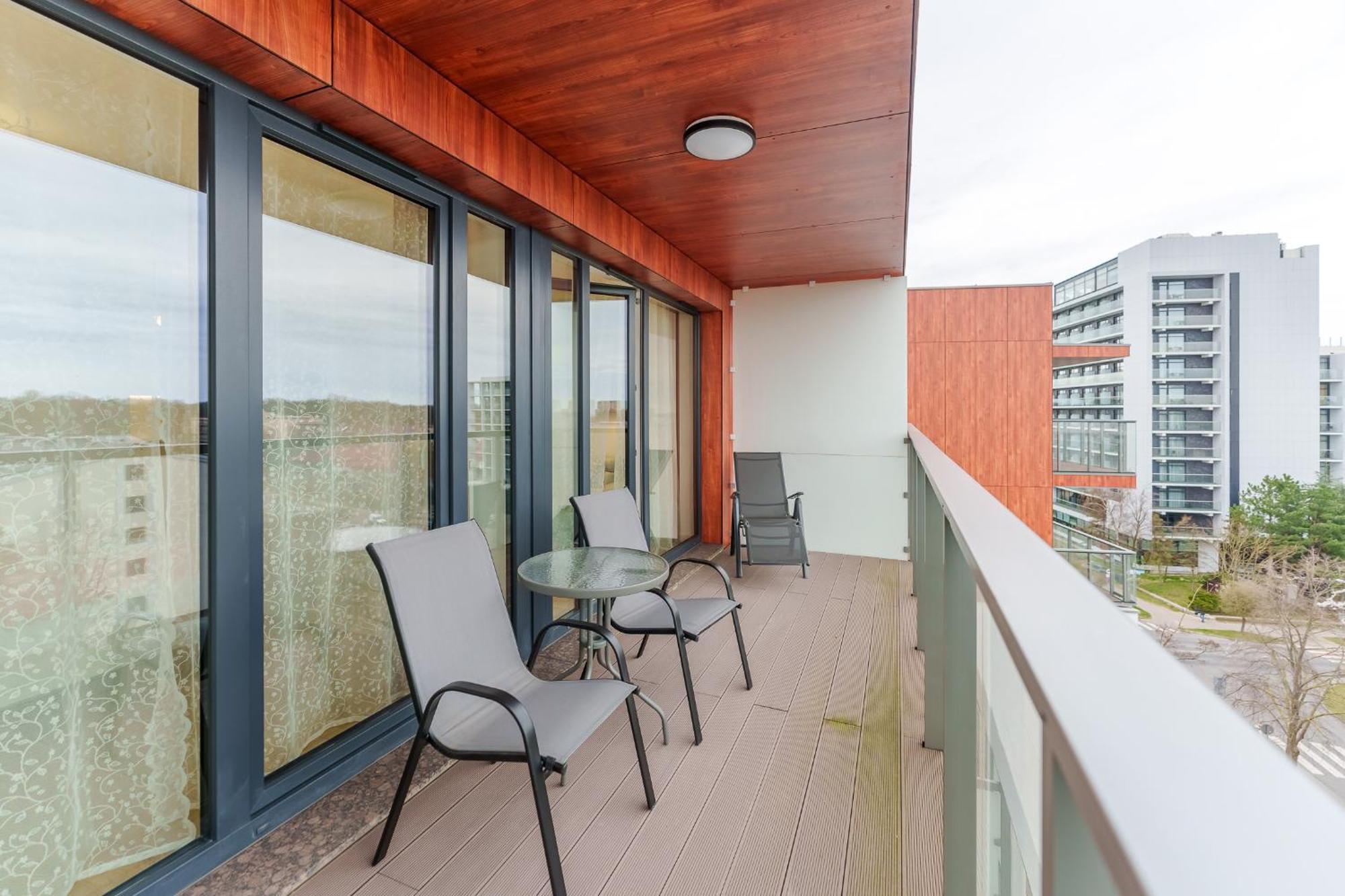 Faro Apartamenty Kasprowicza 20 Basen W Cenie Schwimmbad Im Preis Колобжег Екстер'єр фото