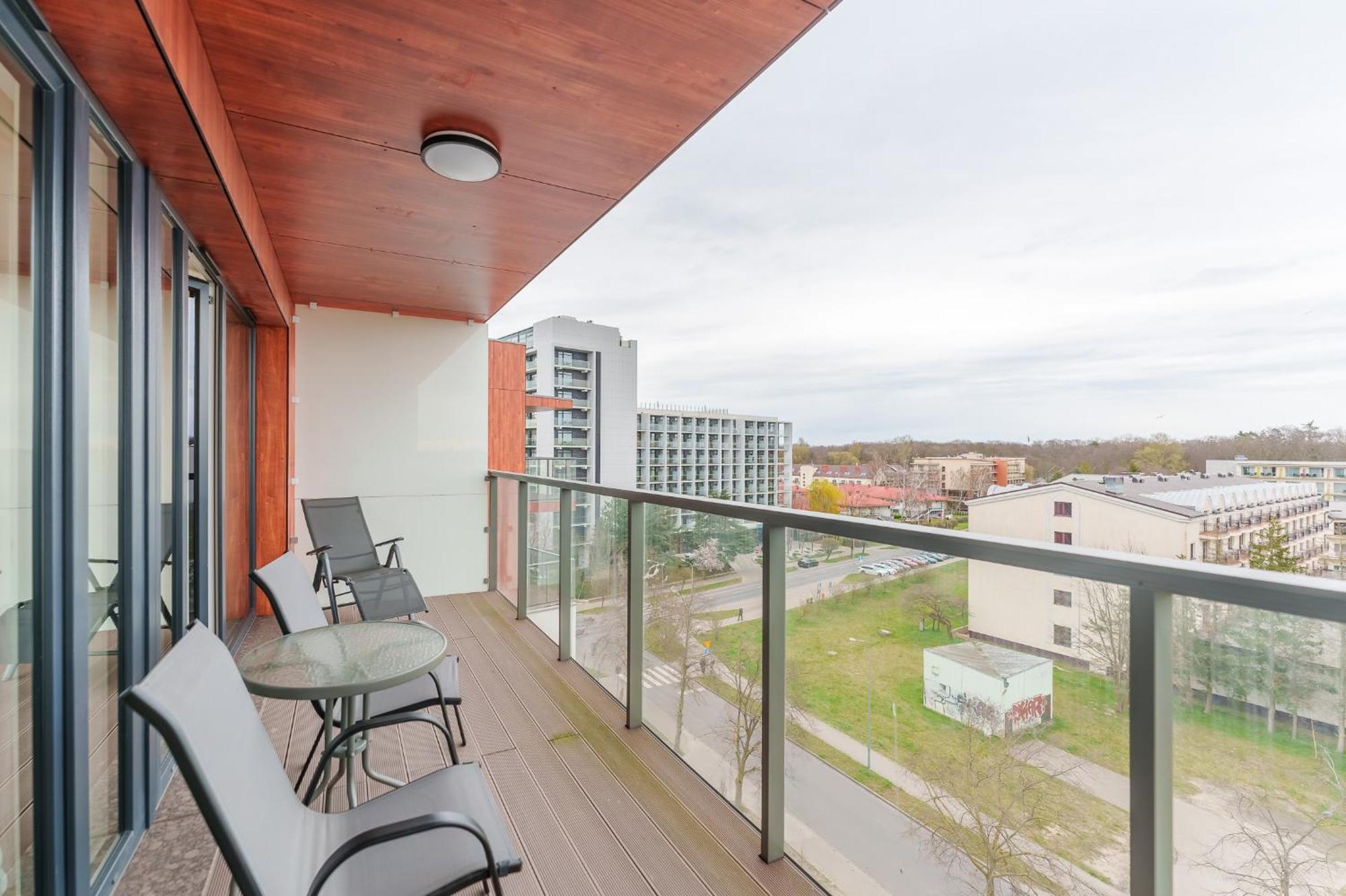 Faro Apartamenty Kasprowicza 20 Basen W Cenie Schwimmbad Im Preis Колобжег Екстер'єр фото